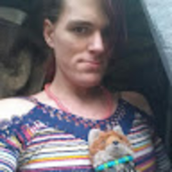 Meet your Posher, Sabiel - Picture 1 of 1